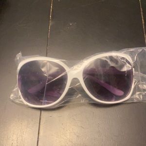 NWOT white sunglasses with studs on the arms